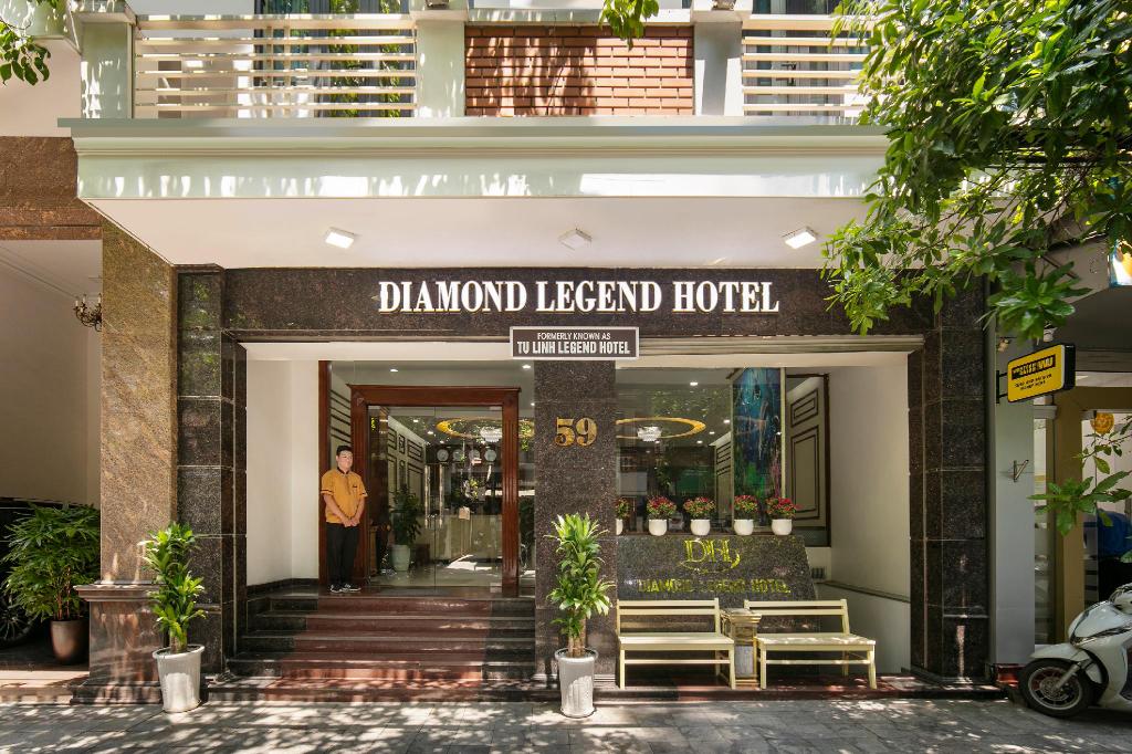 Khách Sạn Diamond Legend