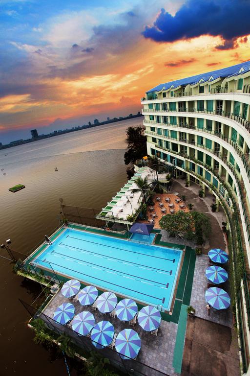 Khách Sạn Hanoi Club & Residences